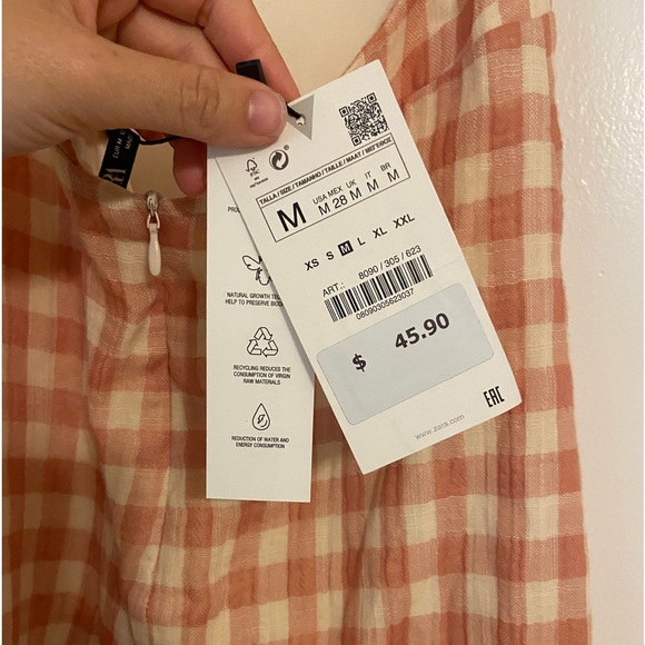Zara Checkered halter dress 🍂 - Picture 4 of 12